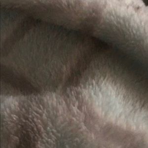 Meet your Posher, Victor